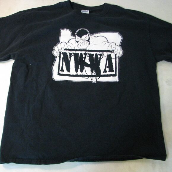 NWWA Doing Your Saturday Night Right T-Shirt - Picture 1 of 5